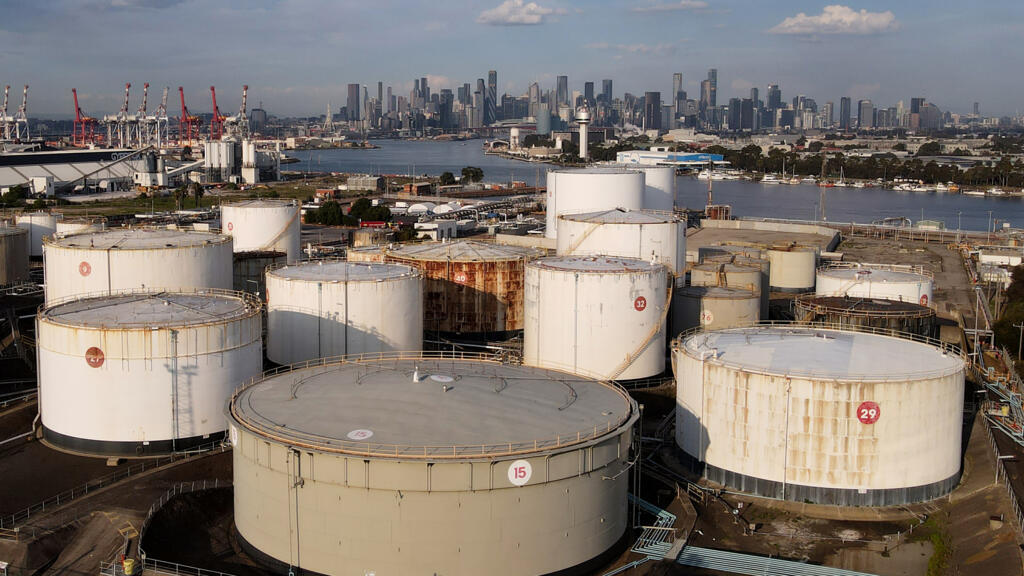Australia's government has sought to reassure motorists that shipments of fuel continue to arrive, and petrol shortages in rural towns stem from panic buying