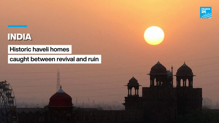 India's historic havelis caught between revival and ruin